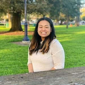 Meet your Posher, Karina